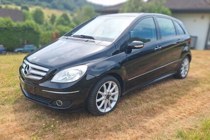 Mercedes-Benz B 170 112.900 km 5.450 &euro; Biebergemünd 63599