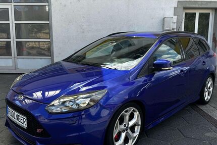 Ford Focus 78.000 km 14.980 &euro; Aglasterhausen 74858