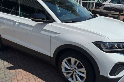 VW T-Cross 26.663 km 20.990 &euro; Eppelborn-Neububach 66571