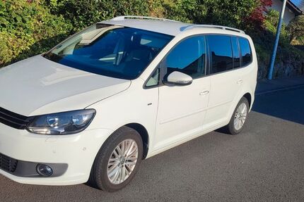 VW Touran 200.000 km 8.200 &euro; Netphen 57250