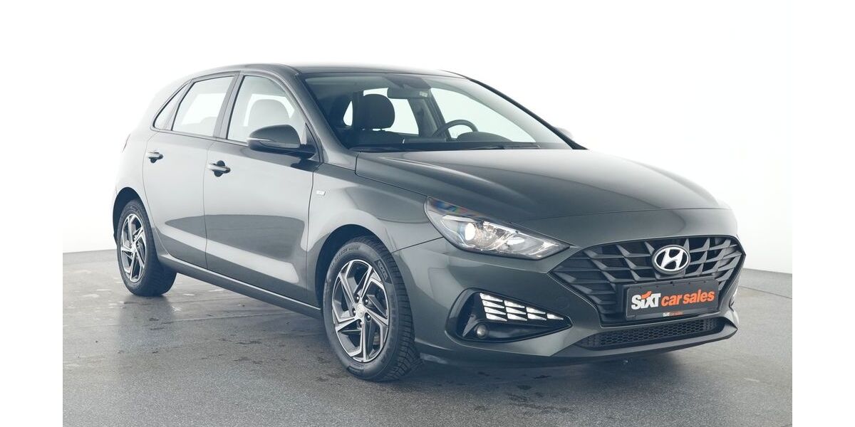 Hyundai i30 93.858 km 14.770 € Garching 85748