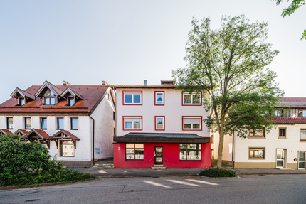 Wohn- und Geschäftshaus in der Münsinger Innenstadt - 3 Wohnungen und 1 Gewerbeeinheit 10 zimmer