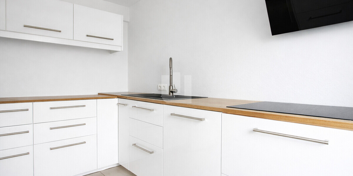 WINDISCH IMMOBILIEN - Renoviertes Reihenmittelhaus in Ortsrandlage von Puchheim 5 zimmer