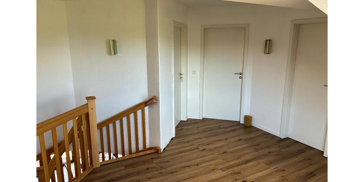 Doppelhaushälfte Quakenbrück - 7 Zimmer, 195 m&sup2;, 1.400&euro; | Angebot:26335855