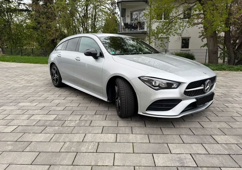 CLA 200 Shooting Brake