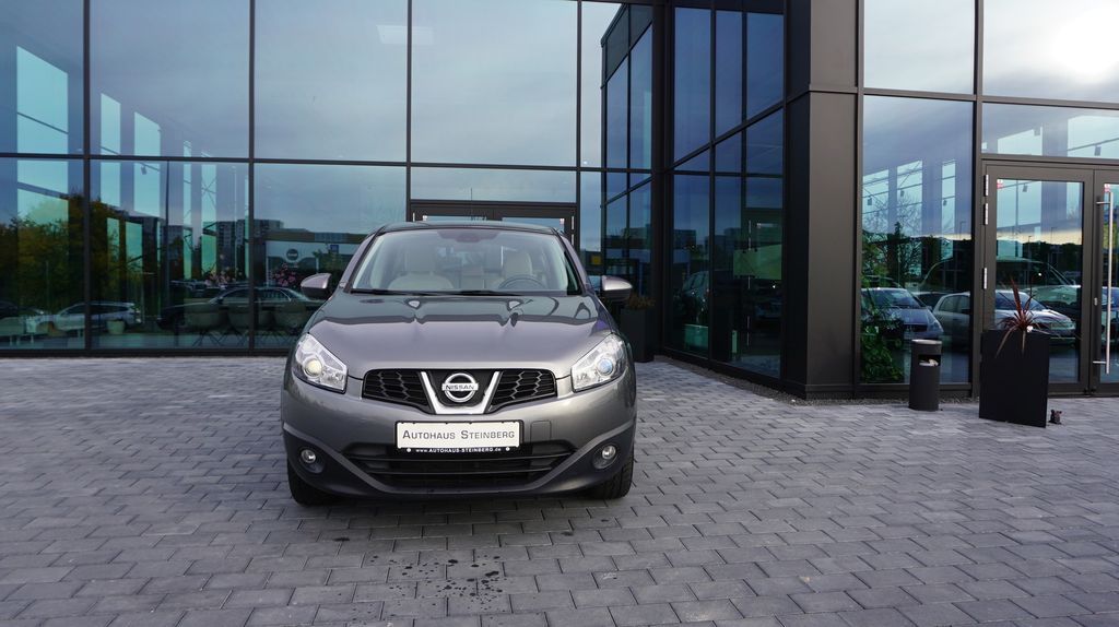 Nissan Qashqai 67.000 km 11.985 &euro; Dietzenbach 63128