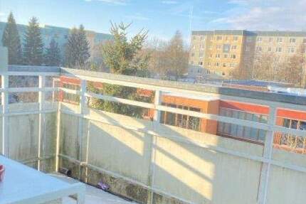 Licht, Luft & Raum - Wohnen mit Balkon und offener Küche 3 zimmer