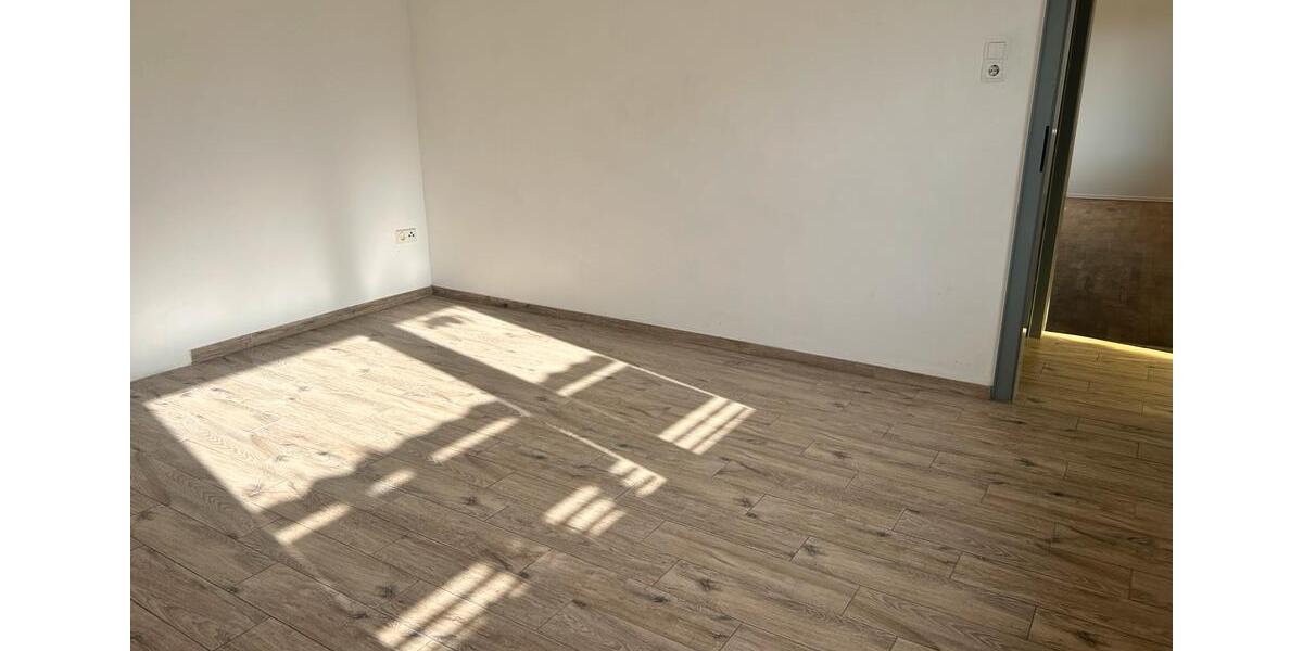 Doppelhaushälfte Oldenburg Alexandersfeld - 2 Zimmer, 96 m&sup2;, 265.000&euro; | Angebot:26693996