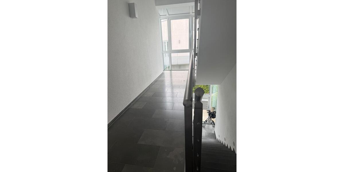 Etagenwohnung Butzbach - 1 Zimmer, 78 m&sup2;, 320.000&euro; | Angebot:26868824