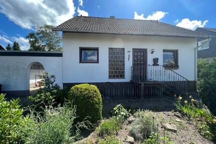 Liebvoll gepflegtes Einfamilienhaus mit Garten in Horst