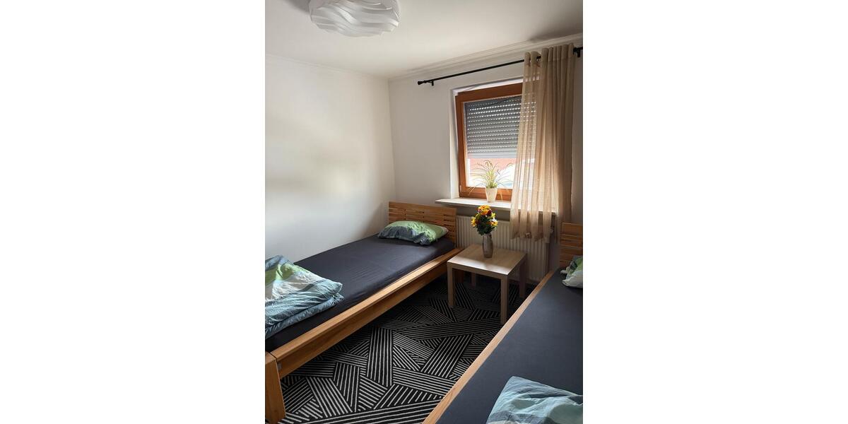 Einfamilienhaus Rosenheim Innenstadt - 7 Zimmer, 150 m&sup2;, 3.000&euro; | Angebot:26614458