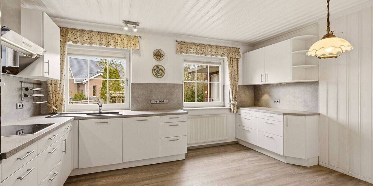 Einfamilienhaus Eutin - 4 Zimmer, 107 m&sup2;, 387.000&euro; | Angebot:26346946