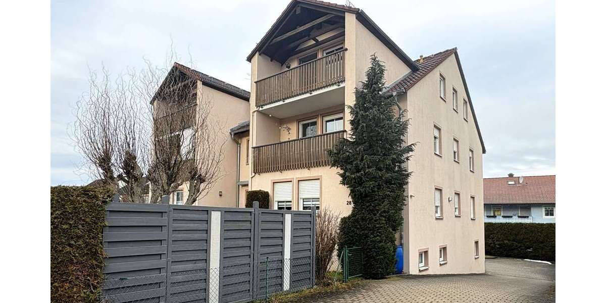 Etagenwohnung Gunzenhausen - 3 Zimmer, 77 m&sup2;, 210.000&euro; | Angebot:24953479