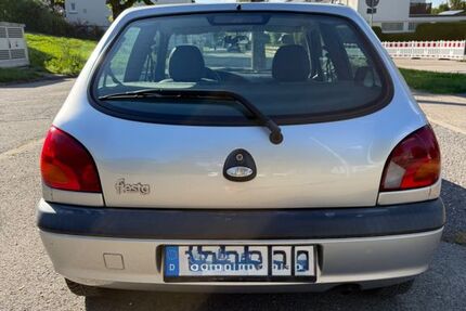 Ford Fiesta 200.336 km 1.050 &euro; Lorch 73547