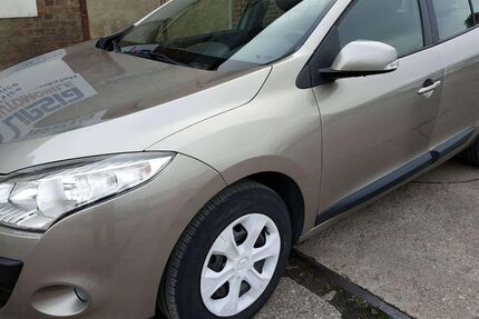 Renault Megane 114.003 km 4.500 &euro; Leipzig 04129