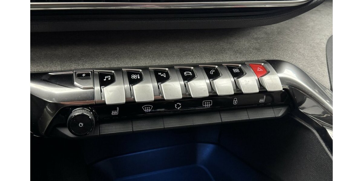 Peugeot 3008 300 GT Plug-In Hybrid 4 1.Hand AHK 59.990 km 23.280 &euro; Lich 35423