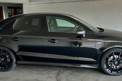 Audi A3 98.000 km 25.600 &euro; Saarbrücken 66121