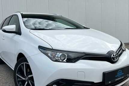 Toyota Auris 78.926 km 11.499 &euro; Oberding 85445