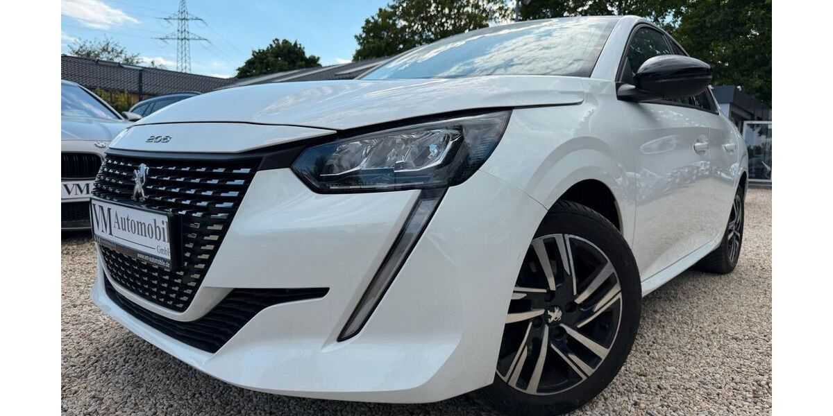 Peugeot 208 28.229 km 15.790 &euro; Großbeeren 14979