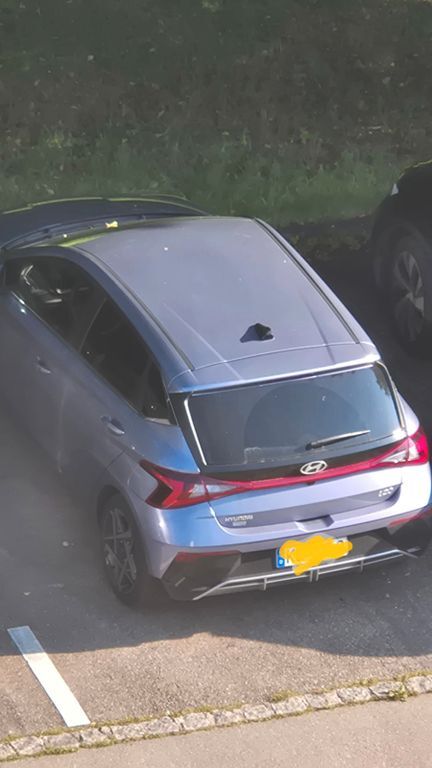 i20