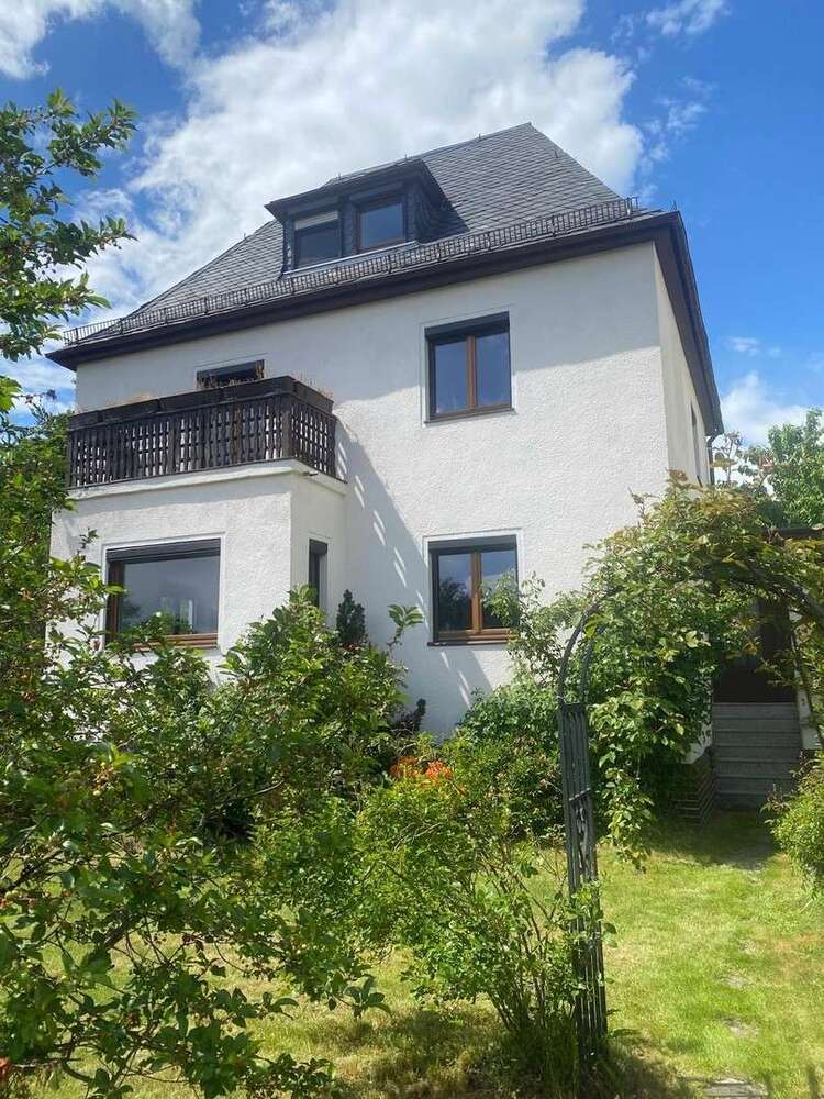 Haus zum Kaufen in Chemnitz 389.000 € 200 m²