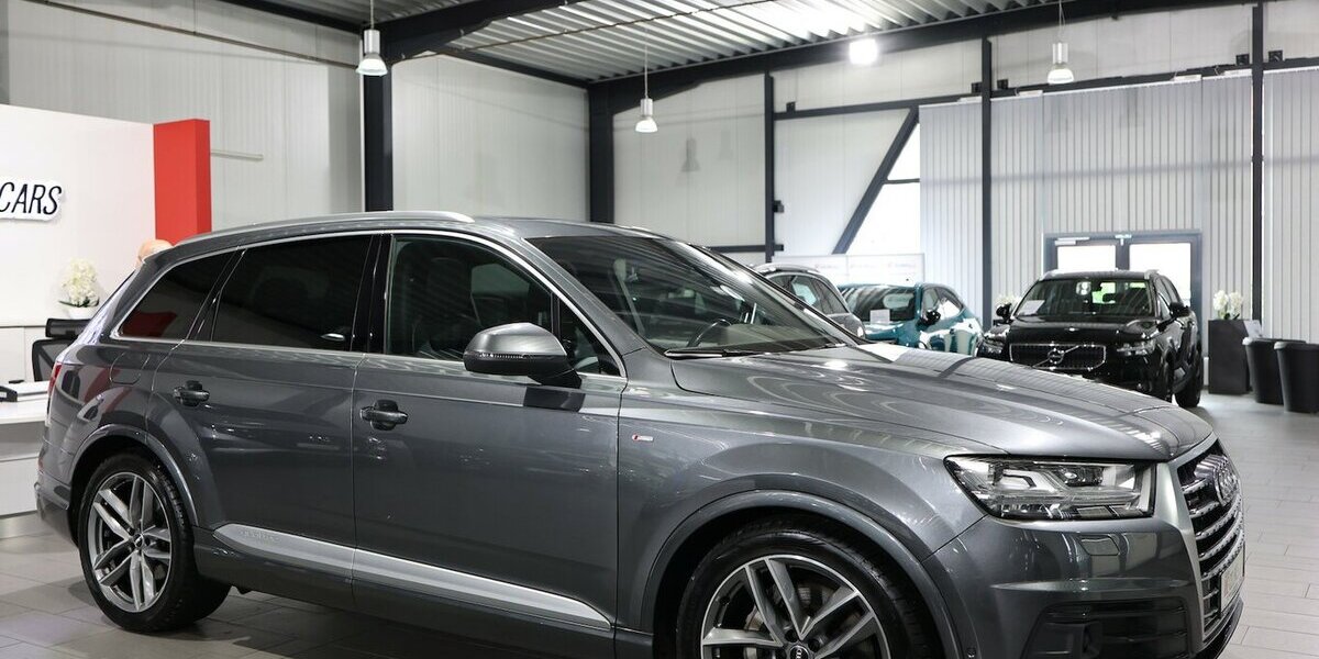 Audi Q7 3.0 TDI Q S-LINE SPORT PLUS / VOLLAUSSTATTUNG 159.000 km 33.777 &euro; Hamm 59077