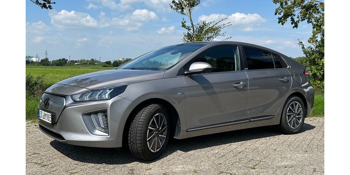 Hyundai IONIQ 51.850 km 17.300 &euro; Filsum 26849