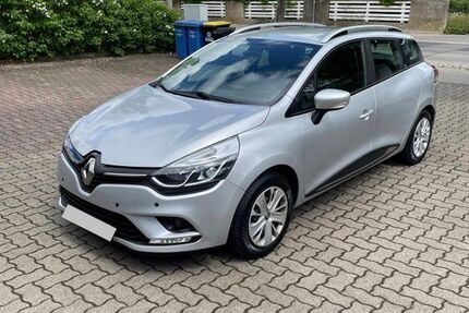 Renault Clio 127.000 km 8.600 &euro; Bad Königshofen 97631