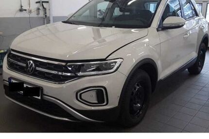 VW T-Roc 42.010 km 19.830 &euro; Leipzig 04178
