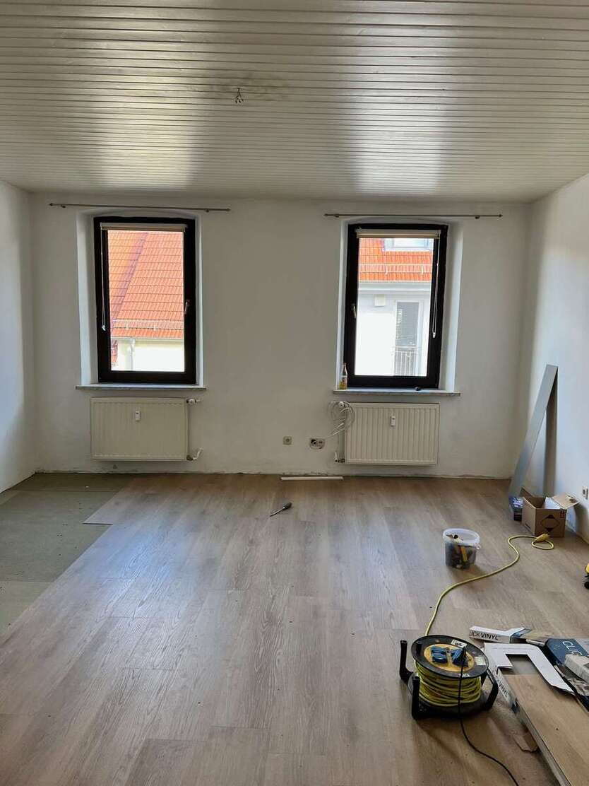 Wohnung zum Mieten in Schweinfurt 840 € 84 m² 2 zimmer