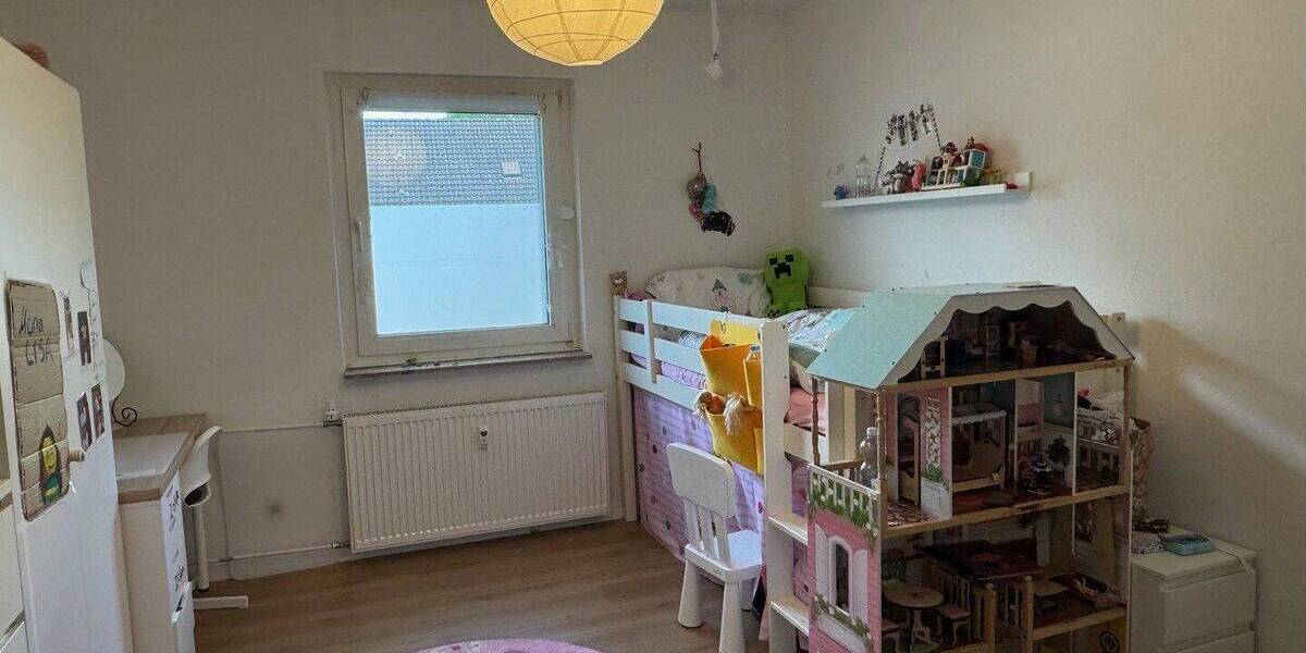 Etagenwohnung Duisburg Fahrn - 3 Zimmer, 52 m&sup2;, 430&euro; | Angebot:26823861
