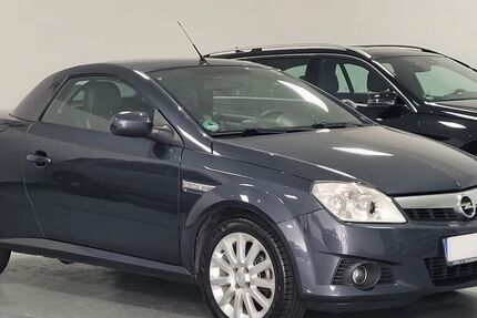 Opel Tigra 127.000 km 5.499 &euro; Hamburg 22043