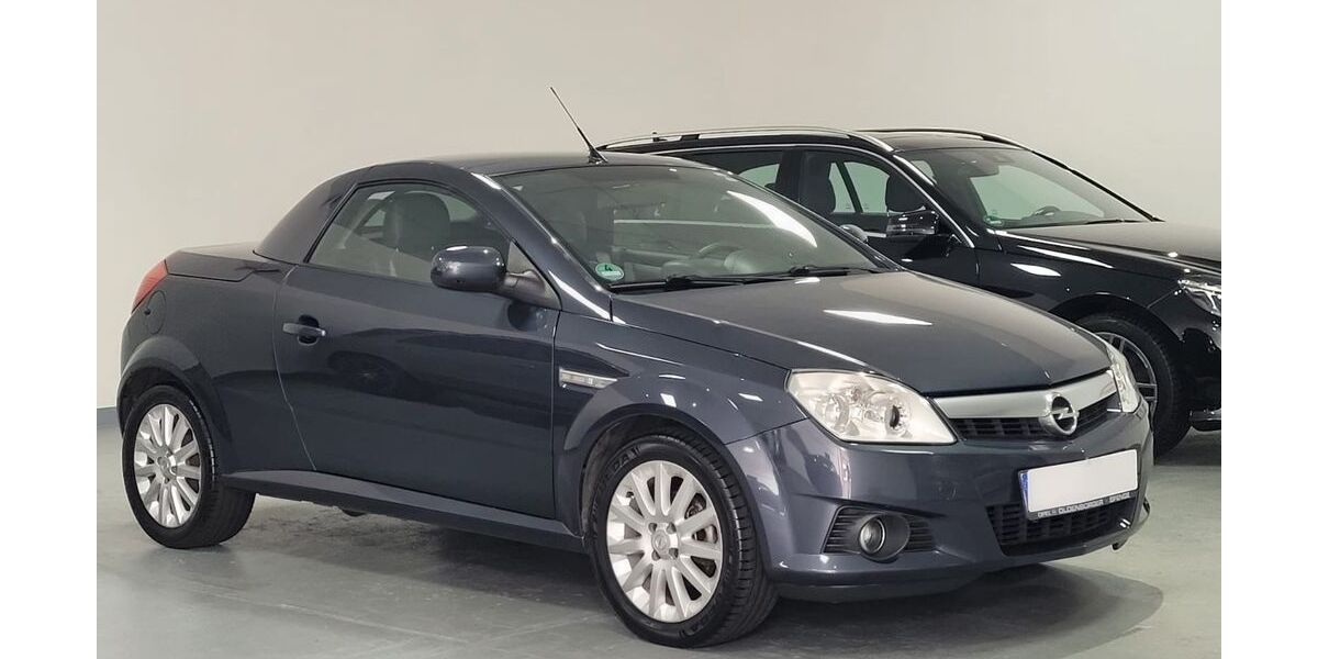 Opel Tigra 127.000 km 5.499 &euro; Hamburg 22043