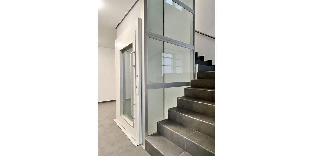 Etagenwohnung Bielefeld Schildesche - 3 Zimmer, 79 m&sup2;, 1.130&euro; | Angebot:25389728