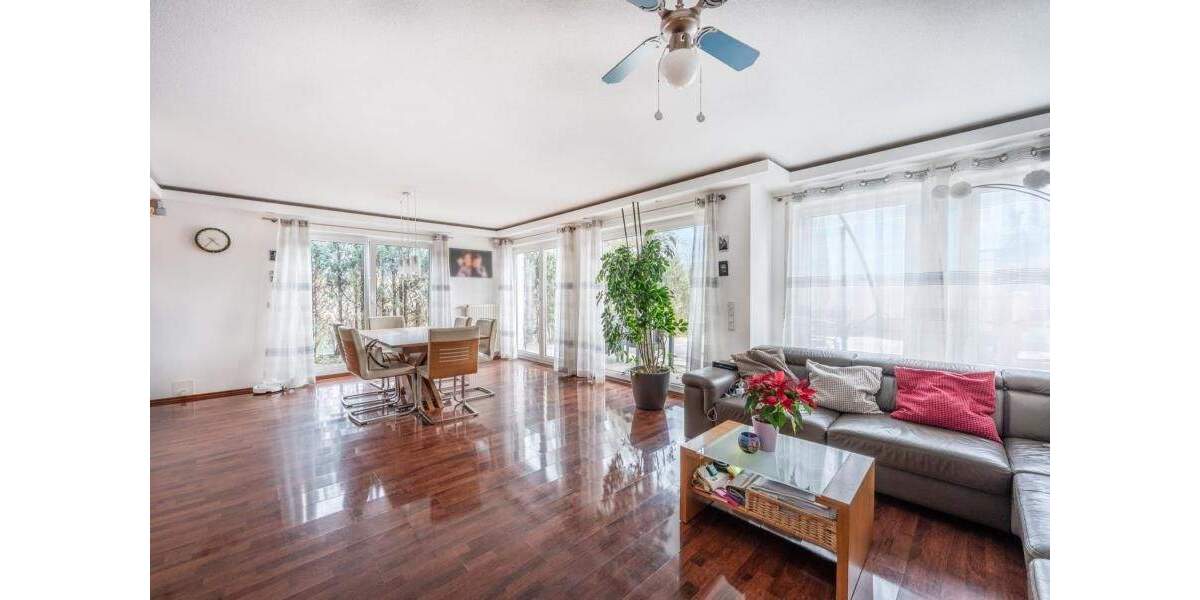 Doppelhaushälfte Villingen-Schwenningen Schwenningen - 6 Zimmer, 159 m&sup2;, 589.000&euro; | Angebot:25698701