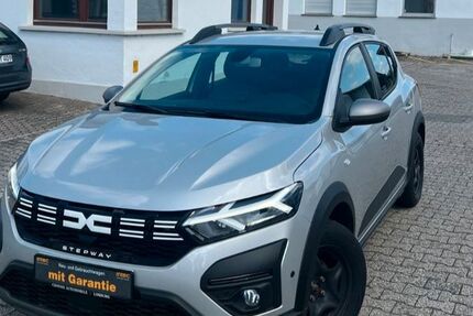 Dacia Sandero 35.000 km 13.690 &euro; Limburg an der Lahn 65551