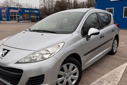 Peugeot 207 80.993 km 2.950 &euro; München 80939