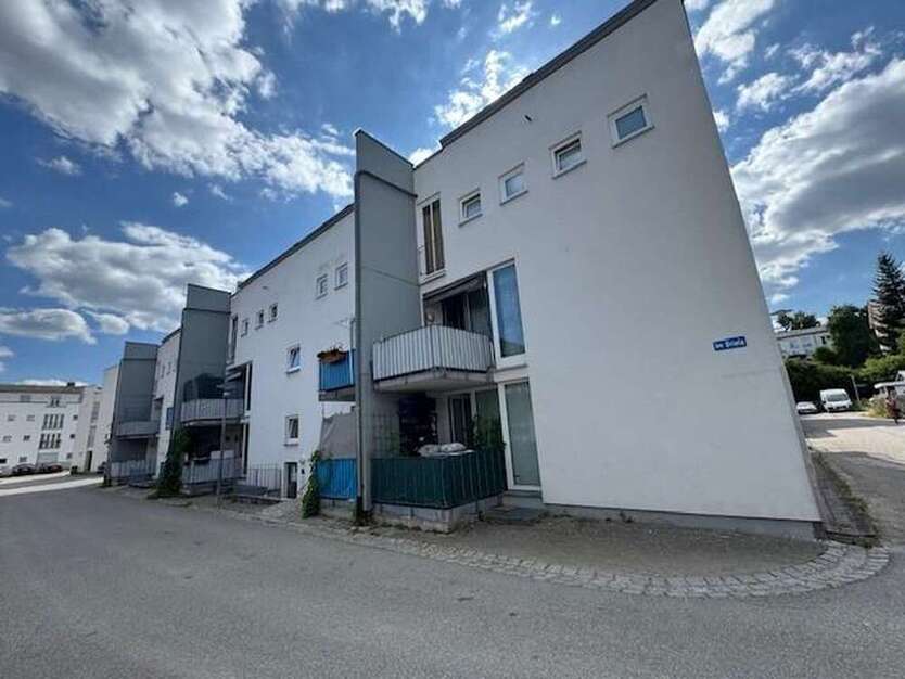 Wohnung zum Mieten in Engen 700 € 68.59 m²