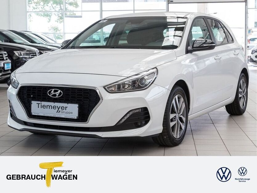 i30