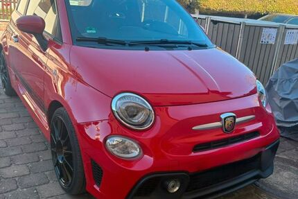 Abarth 595C 96.500 km 13.799 &euro; Gilching 82205