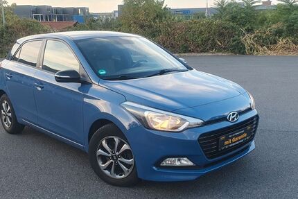 Hyundai i20 111.000 km 8.700 &euro; Frankfurt am Main 60386