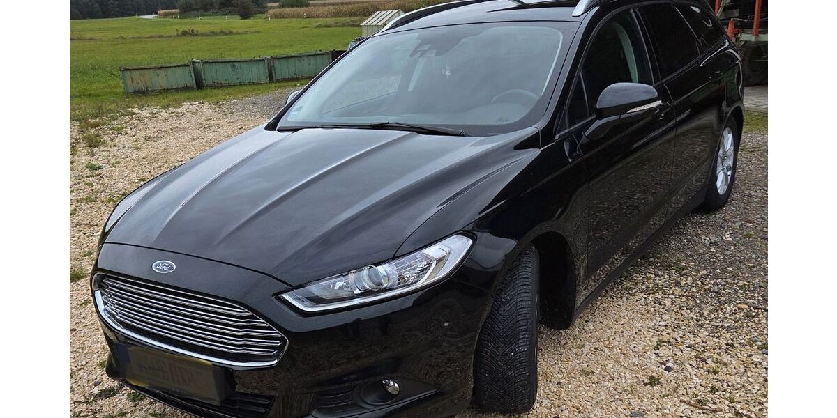 Ford Mondeo 88.000 km 12.500 &euro; Roggenburg 89297