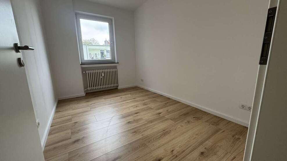 Wohnung zum Mieten in Wilhelmshaven 470 € 64 m² 3 zimmer