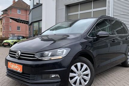 VW Touran 109.987 km 21.439 &euro; Eisenach 99817