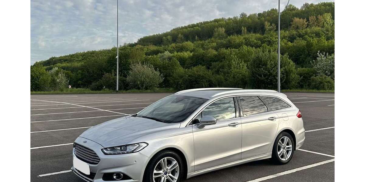 Ford Mondeo 199.999 km 8.800 &euro; Stadtmitte (Grevenbroich) 41515