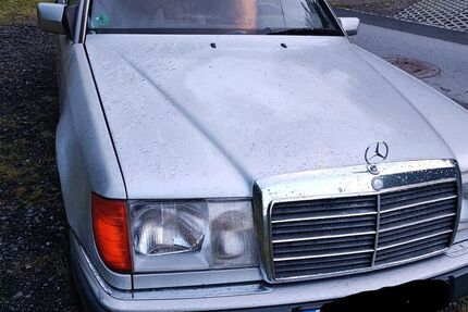 Mercedes-Benz 230 203.552 km 5.000 &euro; Eisenberg 07607