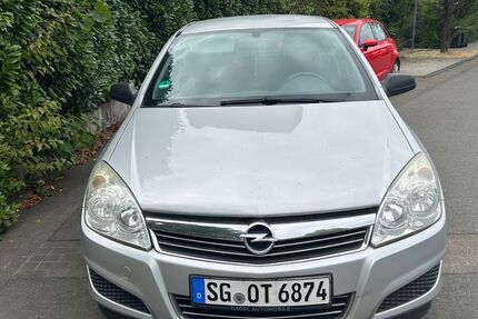 Opel Astra 140.000 km 2.950 &euro; Solingen 42719