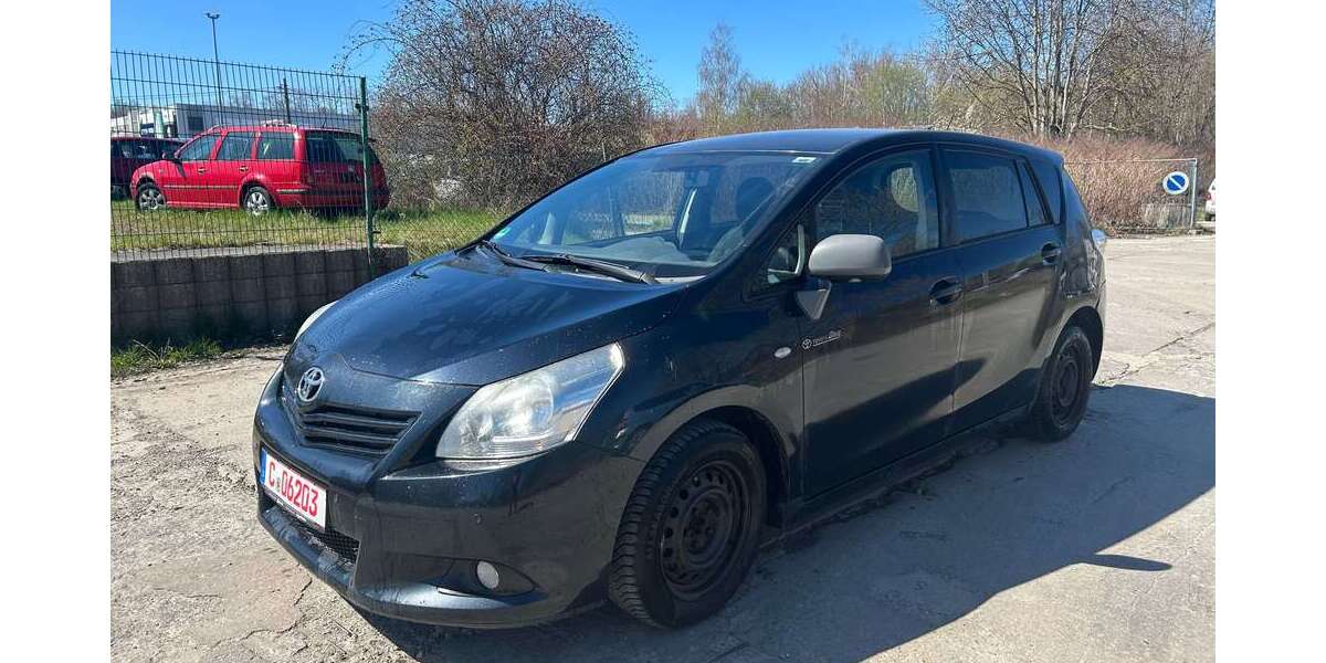 Toyota Verso 357.000 km 3.490 &euro; Chemnitz 09114