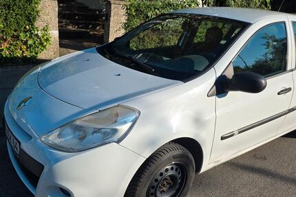 Renault Clio 104.562 km 2.790 &euro; Fürstenfeldbruck 82256