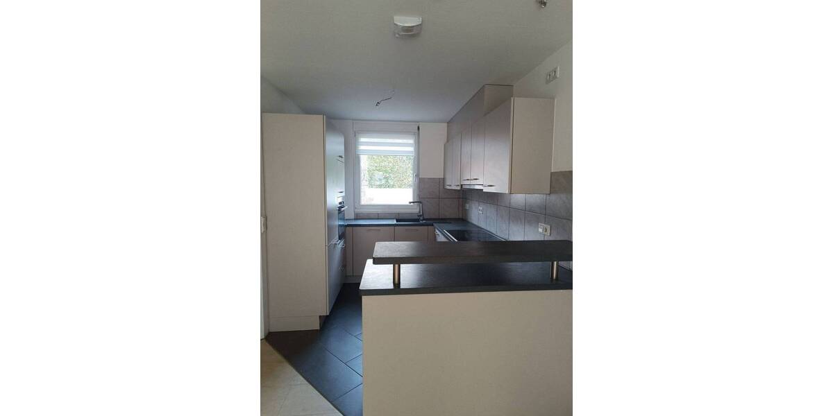 Reihenmittelhaus Grenzach-Wyhlen Grenzach - 5 Zimmer, 141 m&sup2;, 1.800&euro; | Angebot:26557944